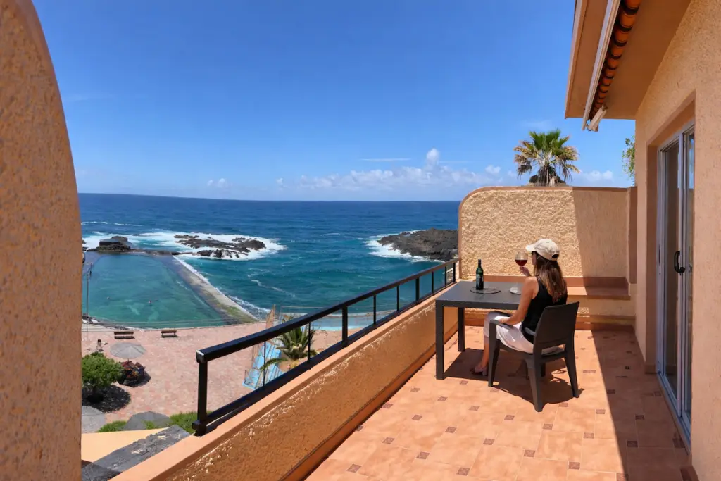 Vistas al océano Atlántico desde apartamento vacacional Mesa del Mar Tacoronte